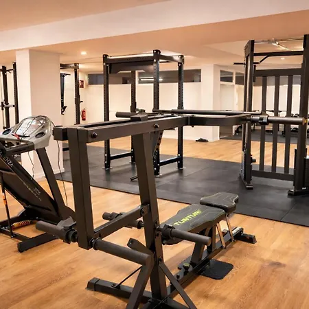 Nuevo Con Gym, Sauna, Junto A Pistas De Serra Nevada