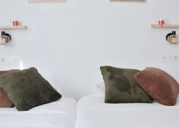 Nuevo Con Gym, Sauna, Junto A Pistas De 公寓